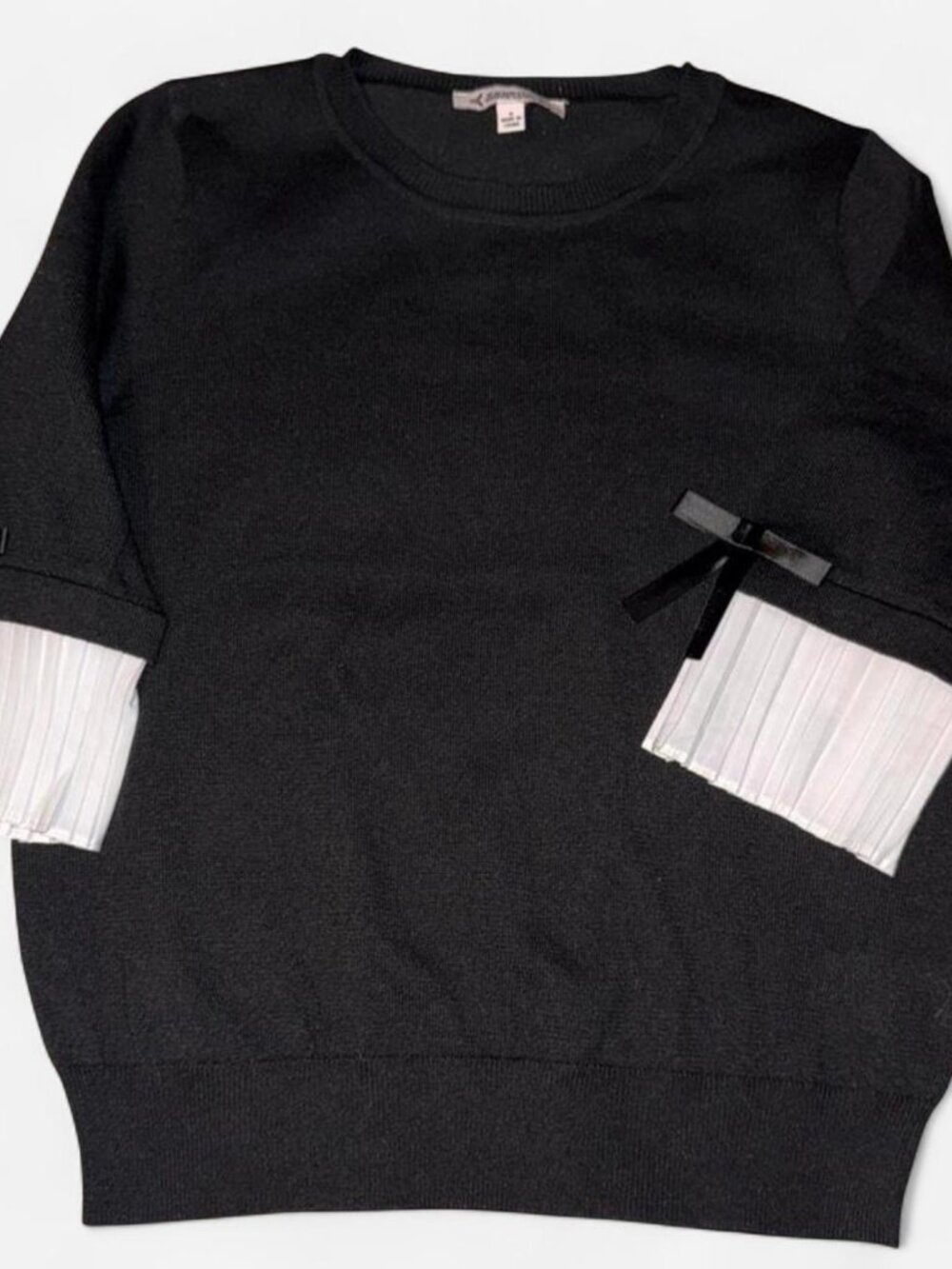 Nanette Lepore Women's Black Sweatshirt with White Pleaded Sleeves. Size Small